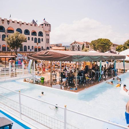Il Castello Di Perano Hotel Екстериор снимка