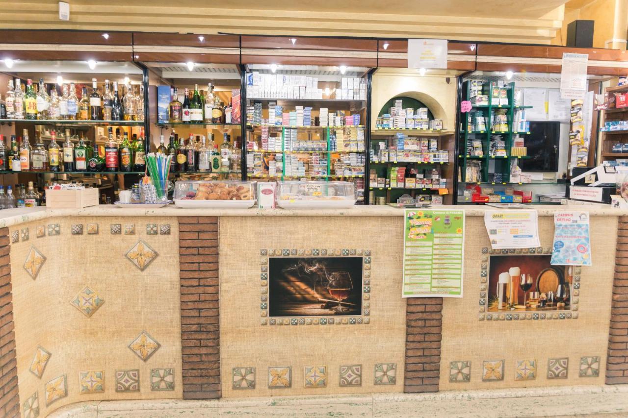 Il Castello Di Perano Hotel Екстериор снимка