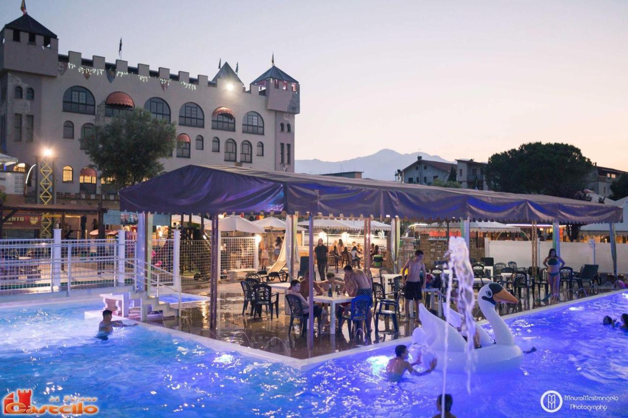 Il Castello Di Perano Hotel Екстериор снимка